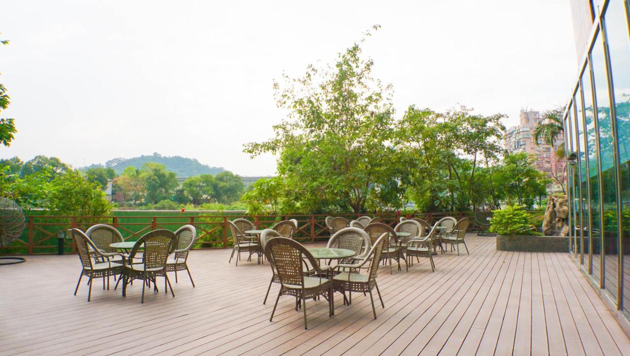 Hione Holiday Hotel Tajpej Kültér fotó